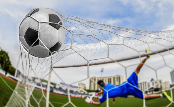 周一004意甲前瞻：拉齐奥VS萨索洛 蓝鹰主场深陷低谷搏欧战 绿巴萨客场连胜冲高位